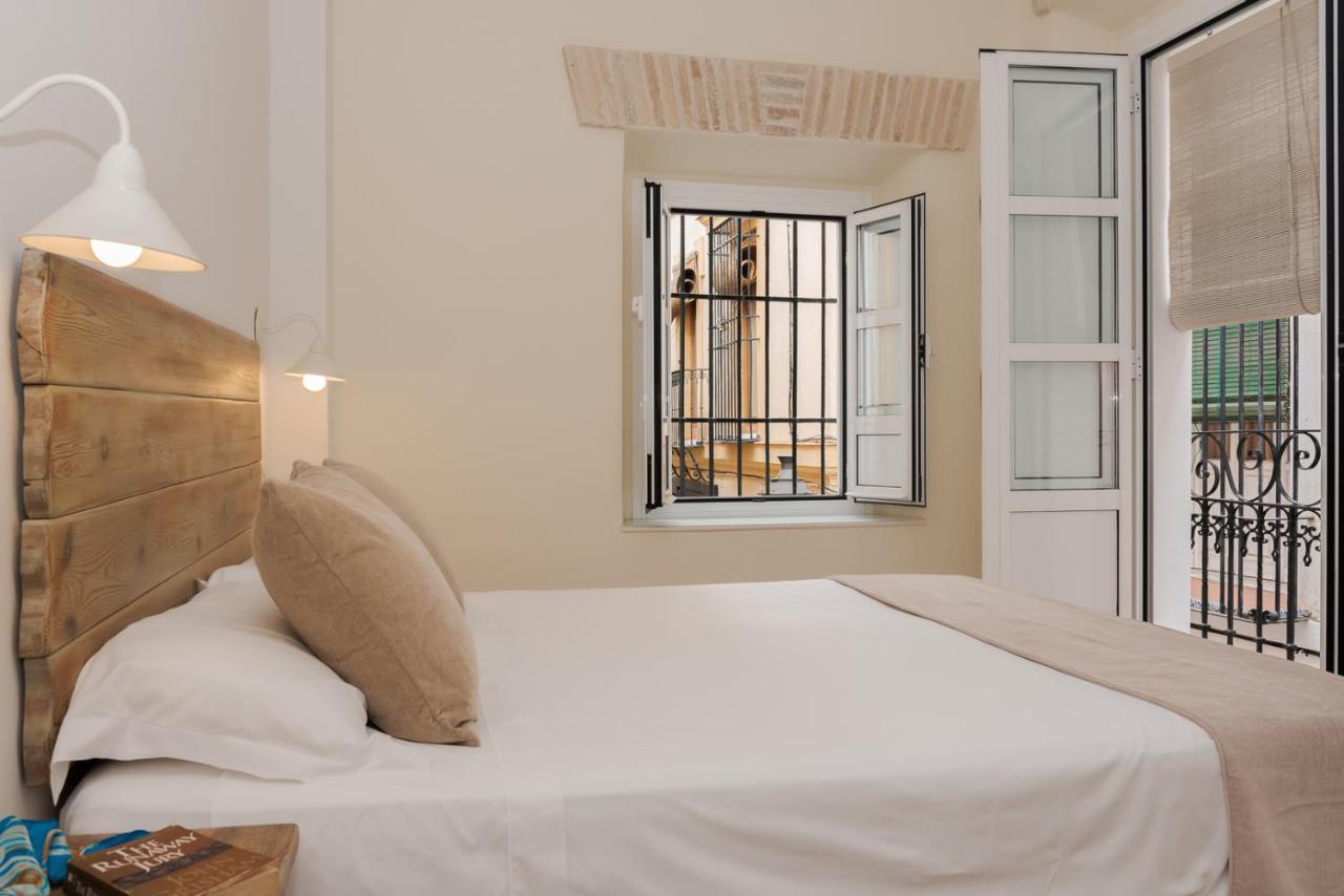 Hotel Boutique Elvira Plaza Севиля Екстериор снимка