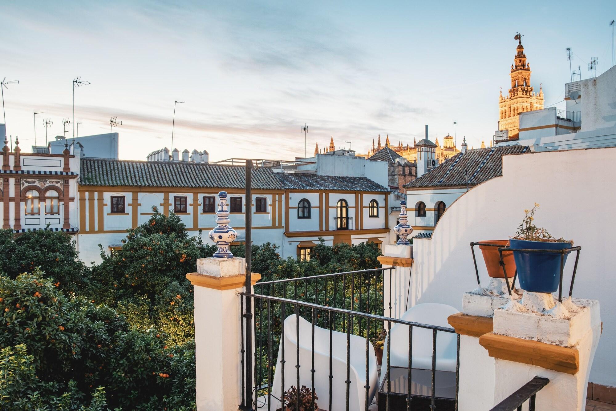 Hotel Boutique Elvira Plaza Севиля Екстериор снимка