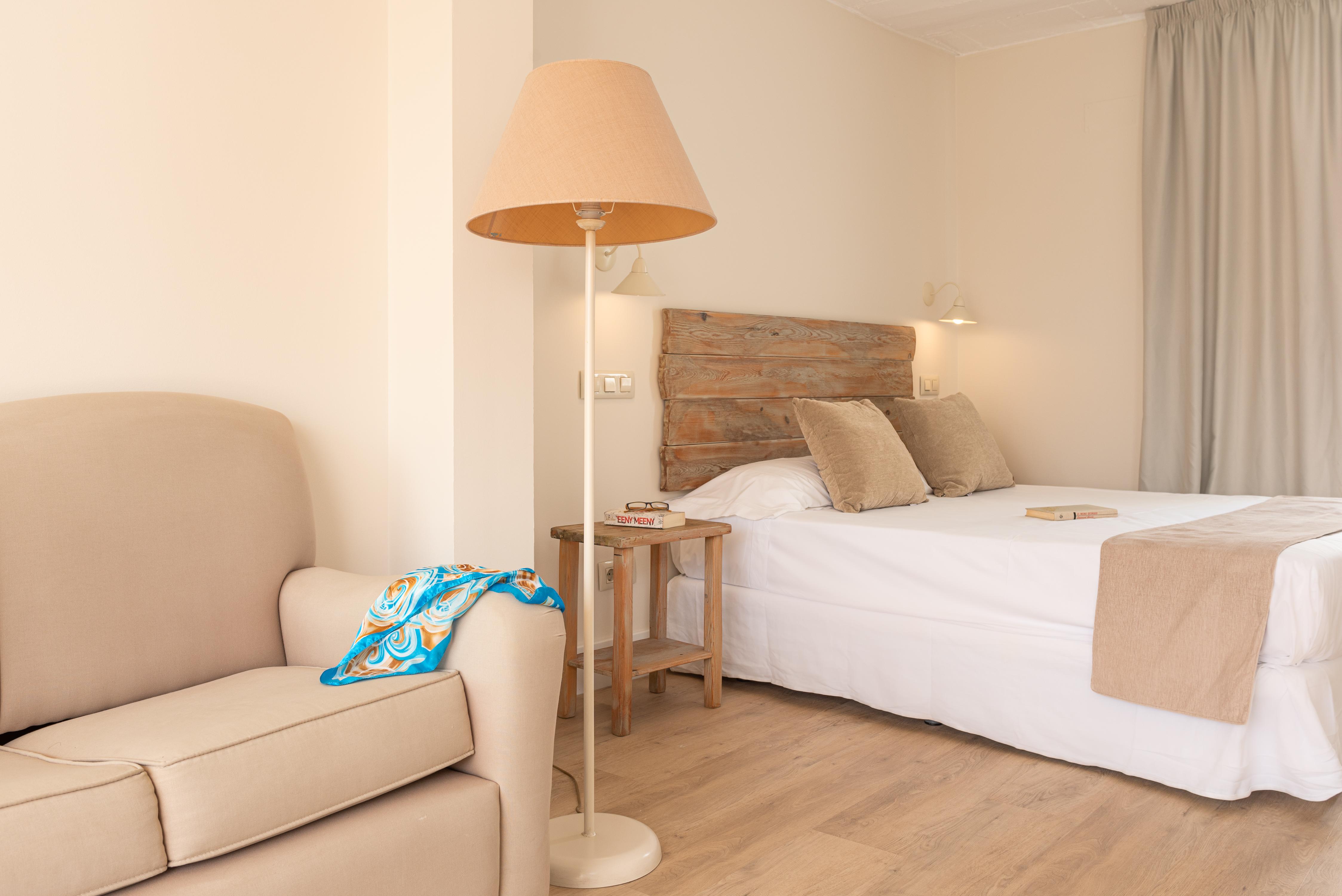 Hotel Boutique Elvira Plaza Севиля Екстериор снимка