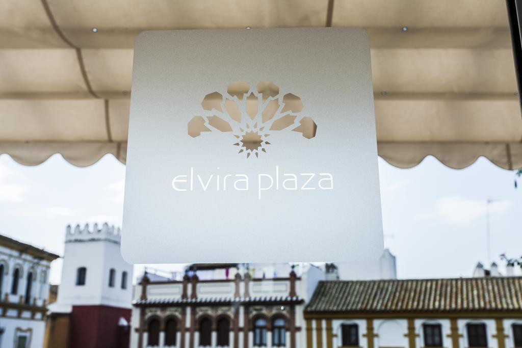 Hotel Boutique Elvira Plaza Севиля Екстериор снимка